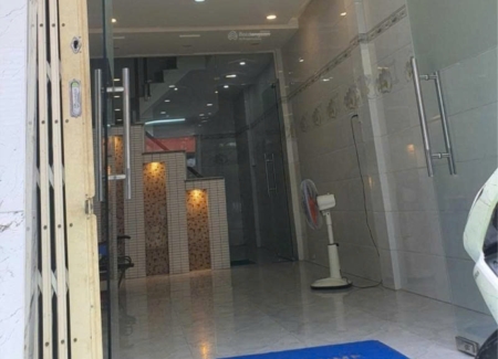 Bán nhà mặt tiền Quận 5 – Trung tâm kinh doanh sát Trần Hưng Đạo, 3 tầng