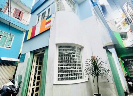 Bán nhà lô góc hẻm Lý Thái Tổ, Quận 10 – 5 tầng, 3PN, giá 7.3 tỷ