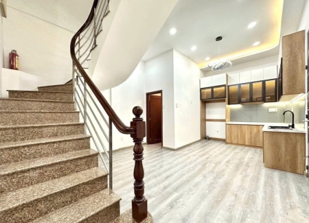 Bán nhà Nguyễn Duy Dương – Quận 10 | HXH 4m – Gần Nguyễn Chí Thanh, giáp Quận 5