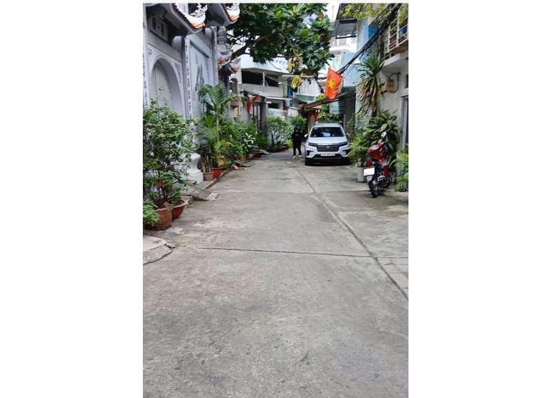 B&aacute;n nh&agrave; hẻm xe hơi CMT8 Quận 10 &ndash; L&ocirc; g&oacute;c 2 mặt tho&aacute;ng, 2PN, gi&aacute; chỉ 7.7 tỷ