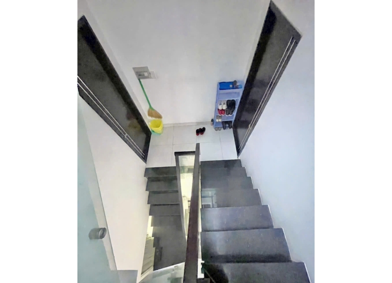 B&aacute;n nh&agrave; phố hẻm xe hơi Cao Thắng, Quận 10 &ndash; 5PN, 3 lầu, sổ hồng ri&ecirc;ng