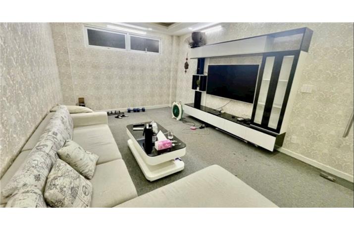 Mua nhà Phường 12 Quận 10 thuận tiện kinh doanh, khu dân cư sầm uất